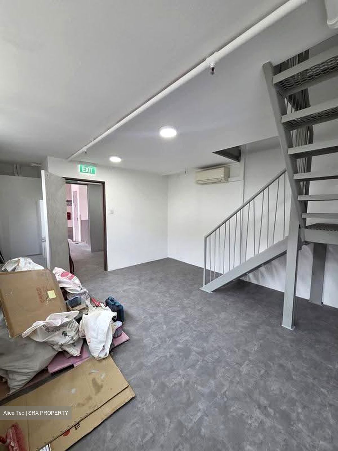 Premier @ Kaki Bukit (D14), Factory #631418101